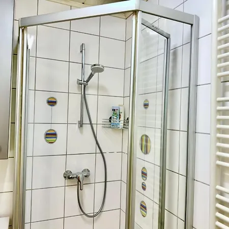Stylish Near Airport & Train *